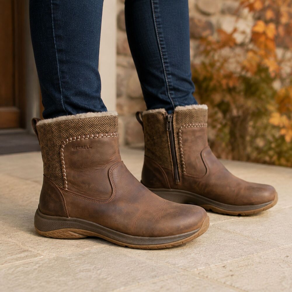Merrell Women’s Brown Faux Fur Ankle Boots Size 12 J005594